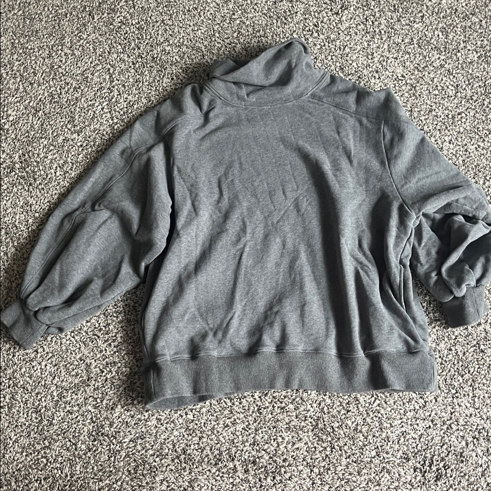 LIT active oversized Cozy Gray Funnel/turrle Neck Sweatshirt size S